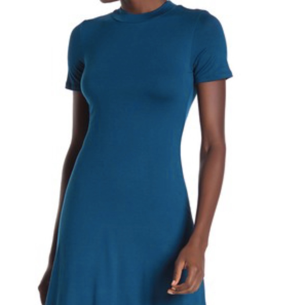 Velvet Torch | Short Sleeve Dress